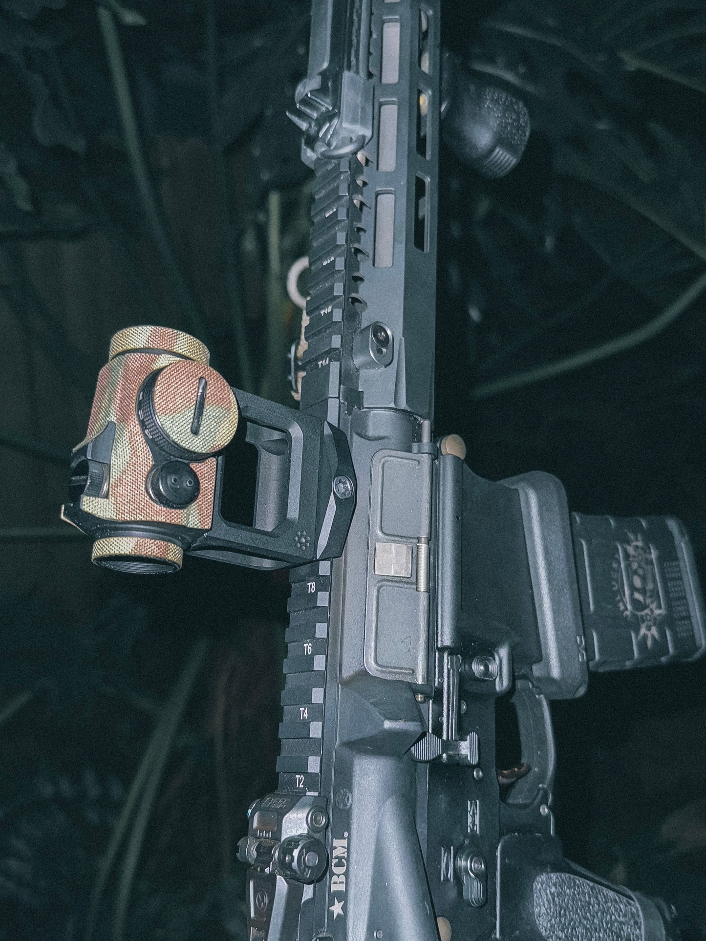 BLANK AIMPOINT T2