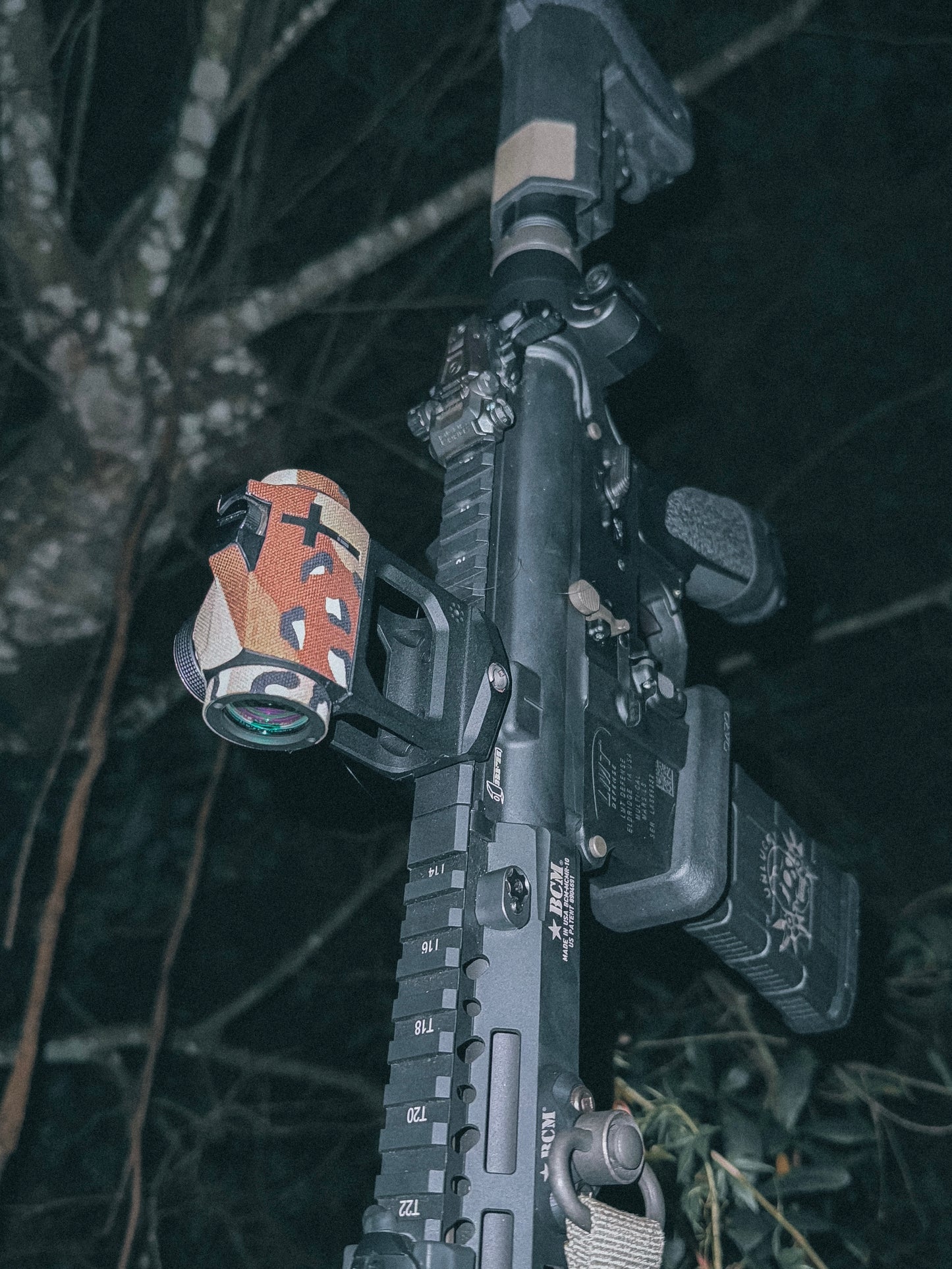 LATIN CROSS AIMPOINT T2